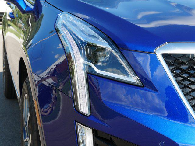 Photo of 2025 Opulent Blue Metallic Cadillac XT5