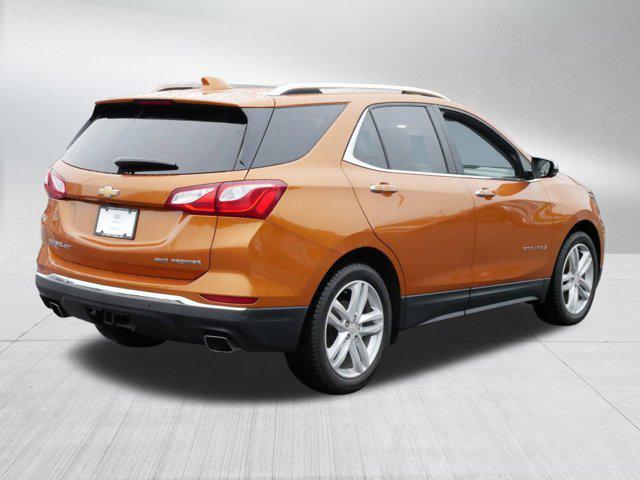 Photo of 2019 Orange Burst Metallic Chevrolet Equinox
