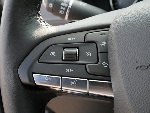 Photo of 2022 Crystal White Tricoat Cadillac XT4
