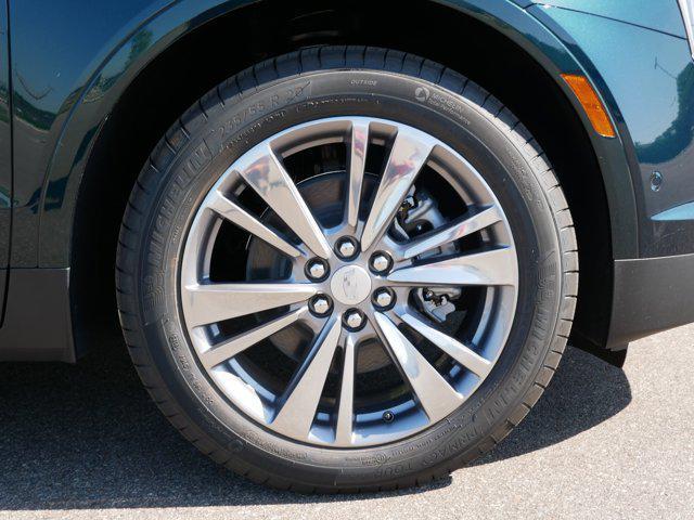 Photo of 2025 Emerald Lake Metallic Cadillac XT5