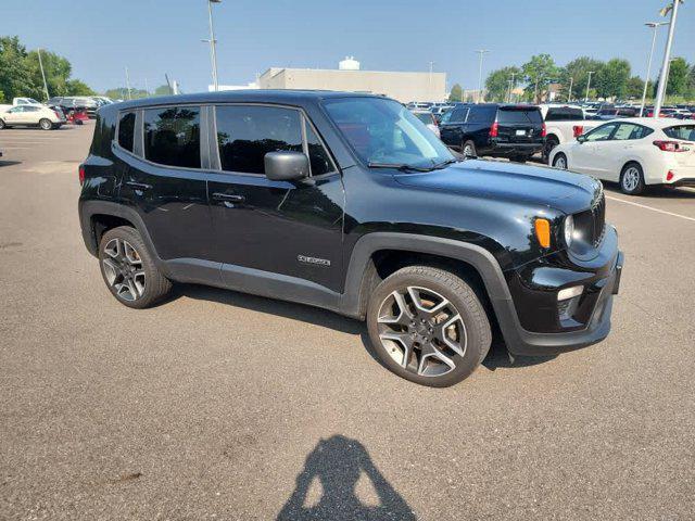Photo of 2020 Black Clearcoat Jeep Renegade
