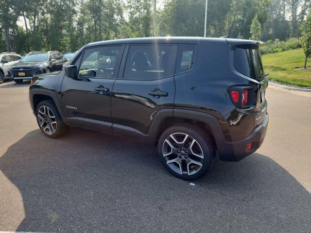 Photo of 2020 Black Clearcoat Jeep Renegade