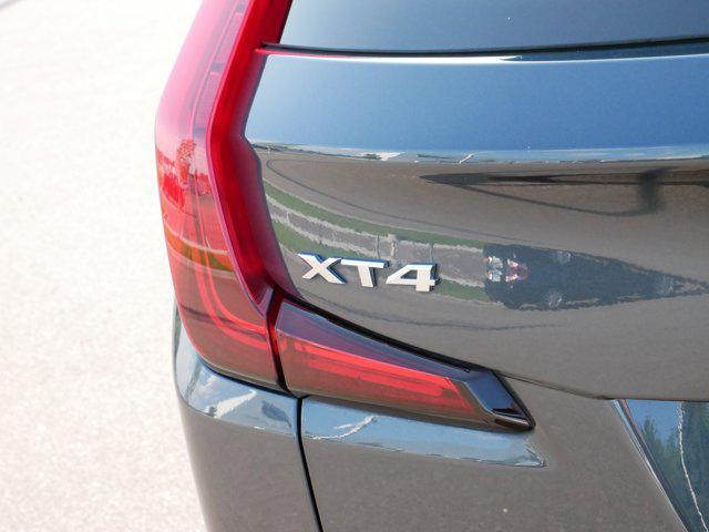 Photo of 2021 Shadow Metallic Cadillac XT4