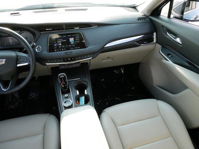 Photo of 2021 Shadow Metallic Cadillac XT4
