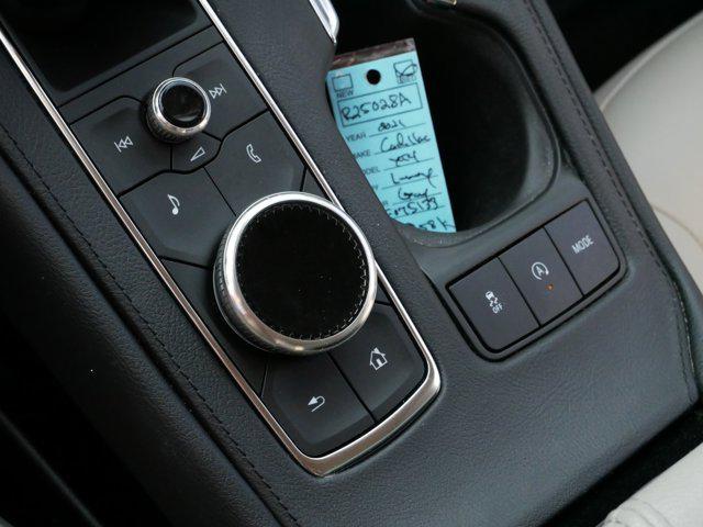 Photo of 2021 Shadow Metallic Cadillac XT4