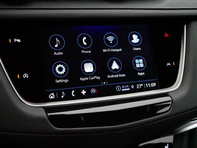Photo of 2025 Crystal White Tricoat Cadillac XT6
