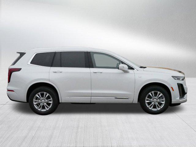 Photo of 2025 Crystal White Tricoat Cadillac XT6