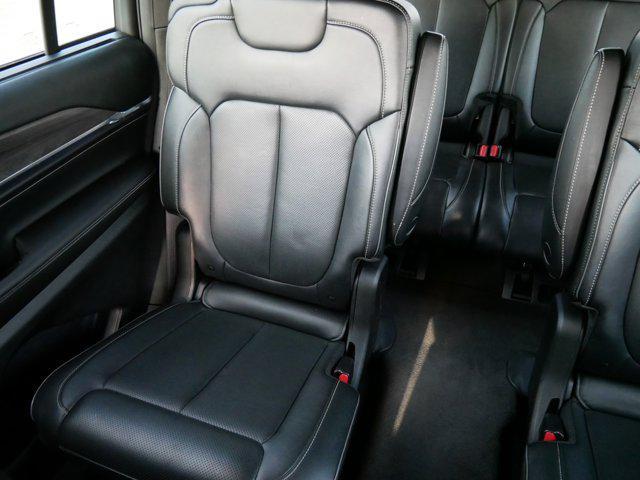 Photo of 2021 Bright White Clearcoat Jeep Grand Cherokee L