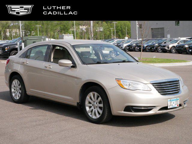 2013 Chrysler 200