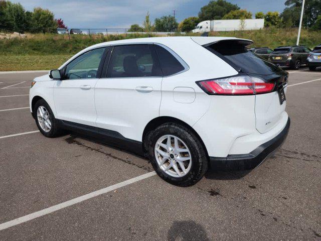 Photo of 2024 Oxford White Ford Edge