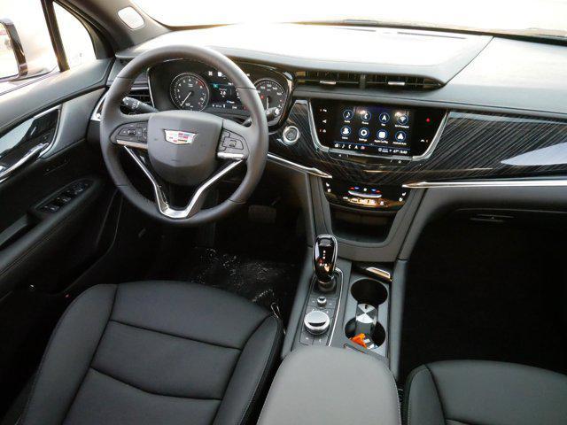 Photo of 2025 Argent Silver Metallic Cadillac XT6