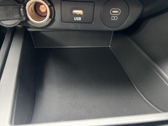 Photo of 2025 Amazon Gray Hyundai ELANTRA