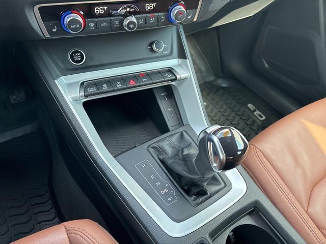 Photo of 2022 Black Audi Q3