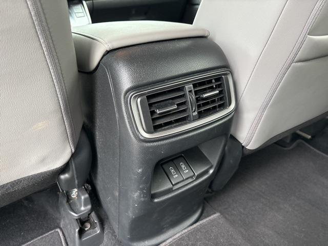 Photo of 2022 Obsidian Blue Pearl Honda CR-V Hybrid
