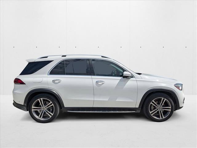Photo of 2022 White Mercedes-Benz GLE 350