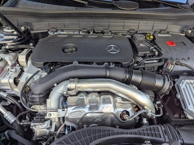 Photo of 2025 Night Black Mercedes-Benz GLB 250