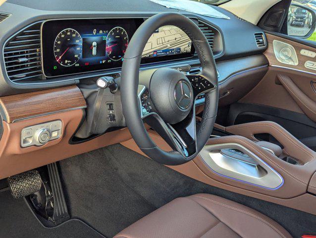 Photo of 2025 MANUFAKTUR Alpine Grey Mercedes-Benz GLE 350