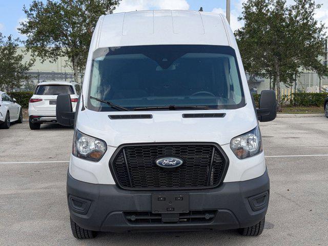 Photo of 2023 Oxford White Ford Transit-350
