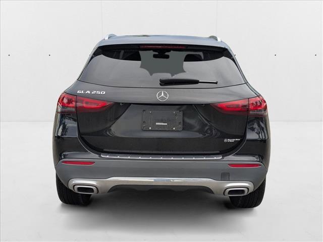 Photo of 2023 Night Black Mercedes-Benz GLA 250