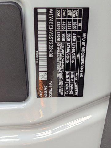 Photo of 2025 Arctic White Mercedes-Benz Sprinter 2500