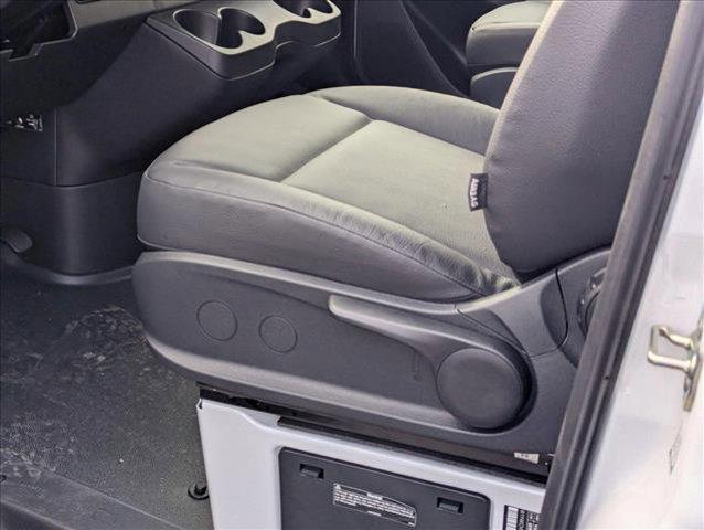 Photo of 2025 Arctic White Mercedes-Benz Sprinter 2500