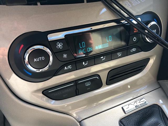 Photo of 2012 Black Ford Focus