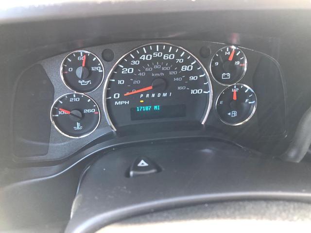 Photo of 2022 White GMC Savana 2500