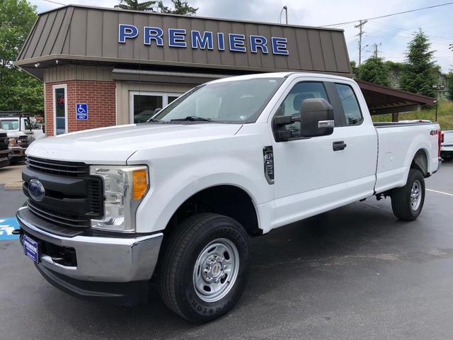 Photo of 2017 White Ford F-250