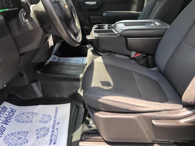 Photo of 2019 White Chevrolet Silverado 1500
