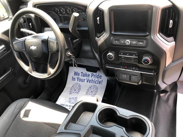 Photo of 2019 White Chevrolet Silverado 1500