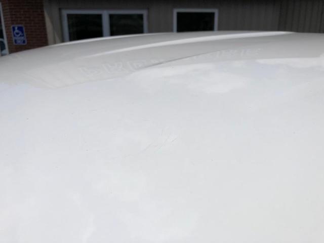 Photo of 2019 White Chevrolet Silverado 1500
