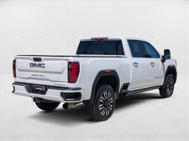 Photo of 2024 White Frost Tricoat GMC Sierra 2500