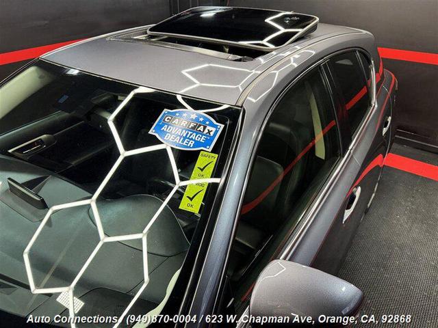 Photo of 2014 Nebula Gray Pearl Lexus CT 200h