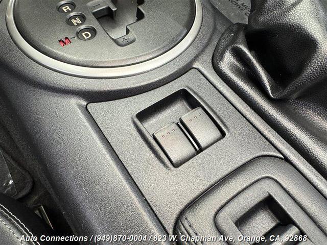Photo of 2012 Gray Mazda MX-5 Miata
