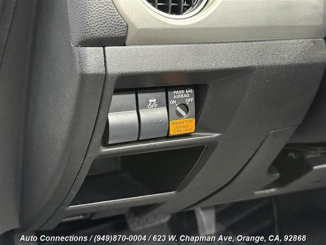 Photo of 2012 Gray Mazda MX-5 Miata