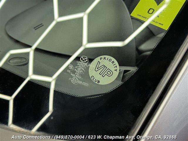 Photo of 2012 Gray Mazda MX-5 Miata