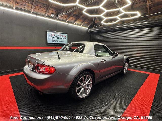 Photo of 2012 Gray Mazda MX-5 Miata