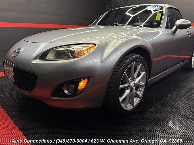 Photo of 2012 Gray Mazda MX-5 Miata