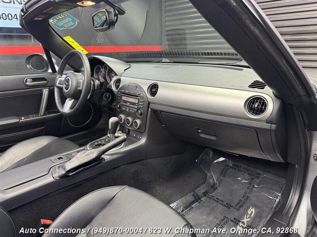 Photo of 2012 Gray Mazda MX-5 Miata