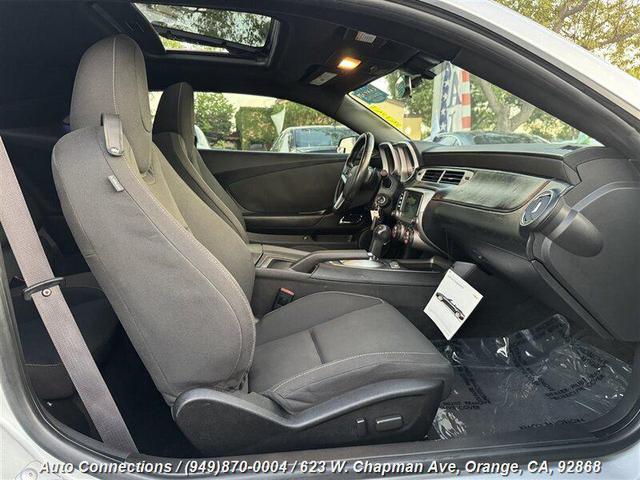 Photo of 2013 Silver Ice Metallic Chevrolet Camaro