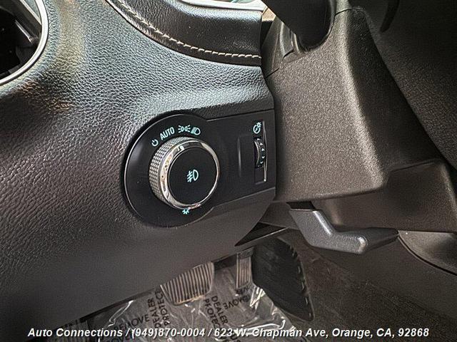 Photo of 2013 Silver Ice Metallic Chevrolet Camaro