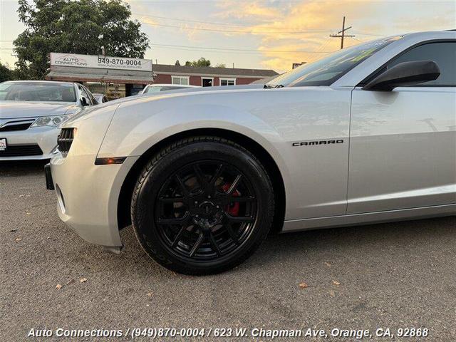 Photo of 2013 Silver Ice Metallic Chevrolet Camaro