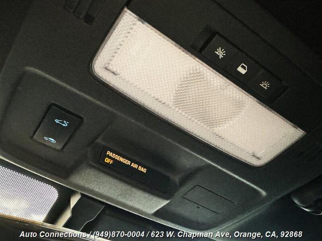 Photo of 2013 Silver Ice Metallic Chevrolet Camaro
