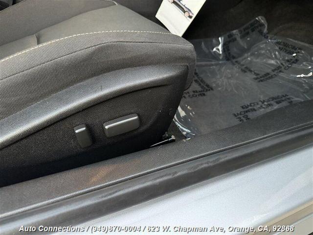 Photo of 2013 Silver Ice Metallic Chevrolet Camaro