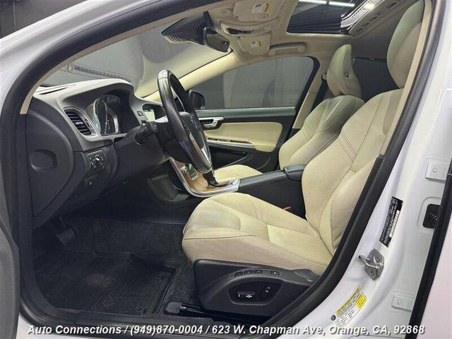 Photo of 2016 Crystal White Pearl Volvo S60 Inscription