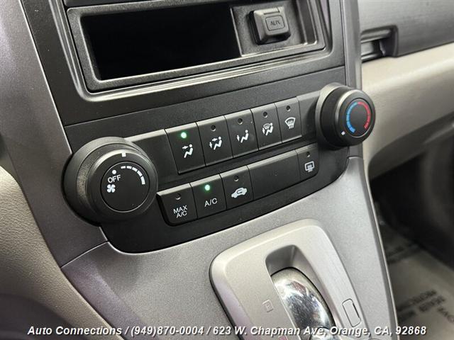 Photo of 2007 Taffeta White Honda CR-V