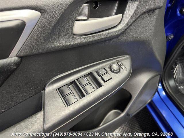 Photo of 2015 Aegean Blue Metallic Honda Fit