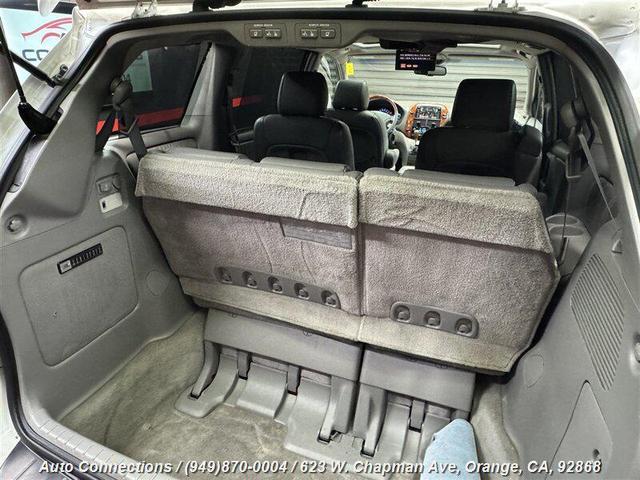 Photo of 2007 Arctic Frost Pearl Toyota Sienna