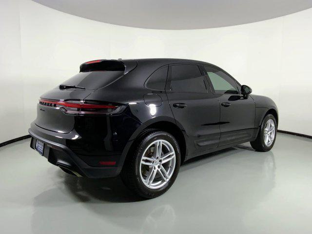 Photo of 2022 Black Porsche Macan