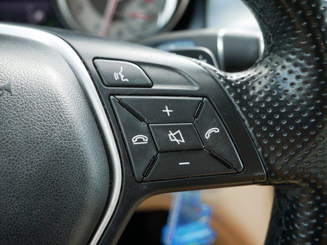 Photo of 2014 Cirrus White Mercedes-Benz CLA-Class